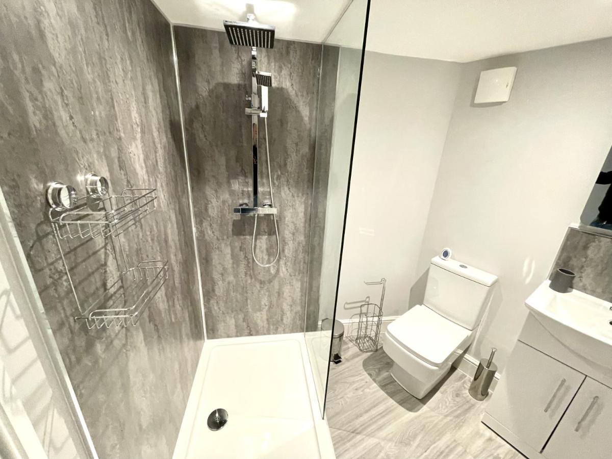 Hotel Lymm Living à Warrington  Extérieur photo
