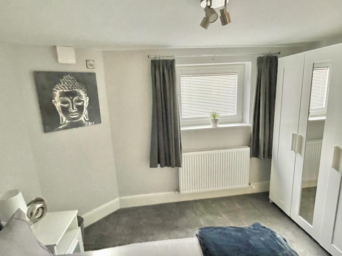 Hotel Lymm Living à Warrington  Extérieur photo