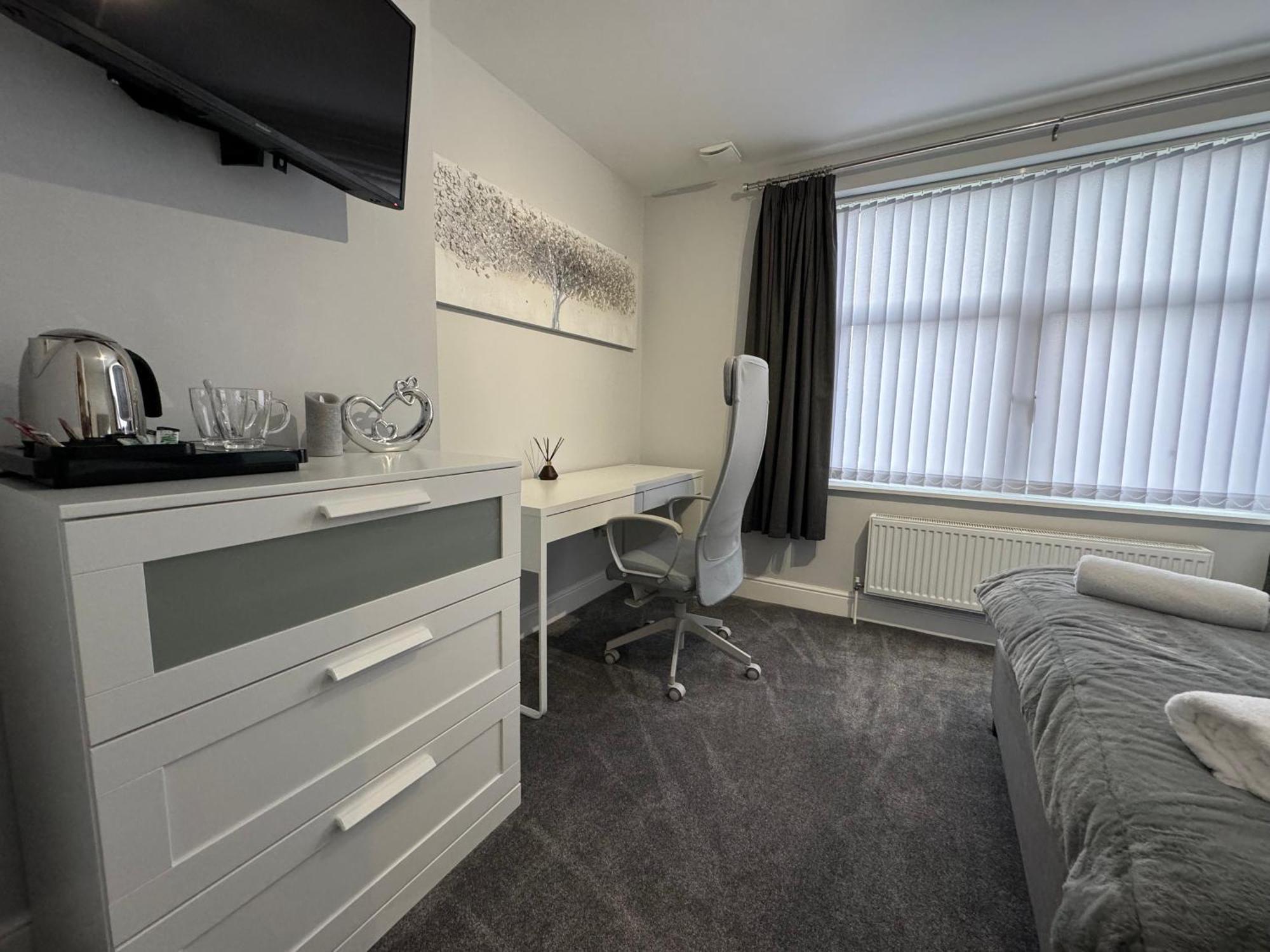 Hotel Lymm Living à Warrington  Extérieur photo